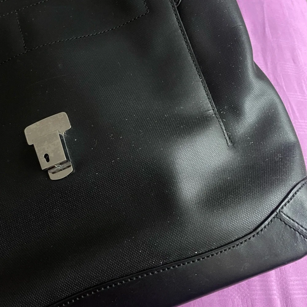 Tumi leather briefcase bag